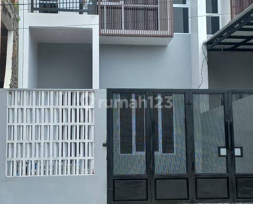 Dijual Rumah Baru 2Lantai Dekat Pasar Sendangmulyo Tembalang Semarang  2