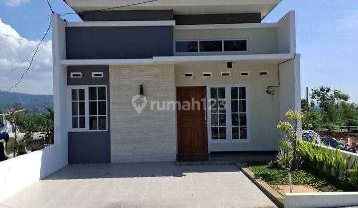 Beli Rumah Rasa Beli Villa Pribadi di Banyumanik Semarang, Jaminan Bebas Banjir 1