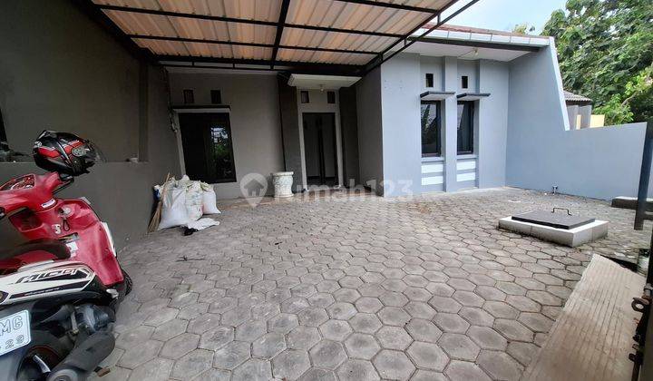 Rumah Sudah Renovasi Grafika Banyumanik Semarang 2