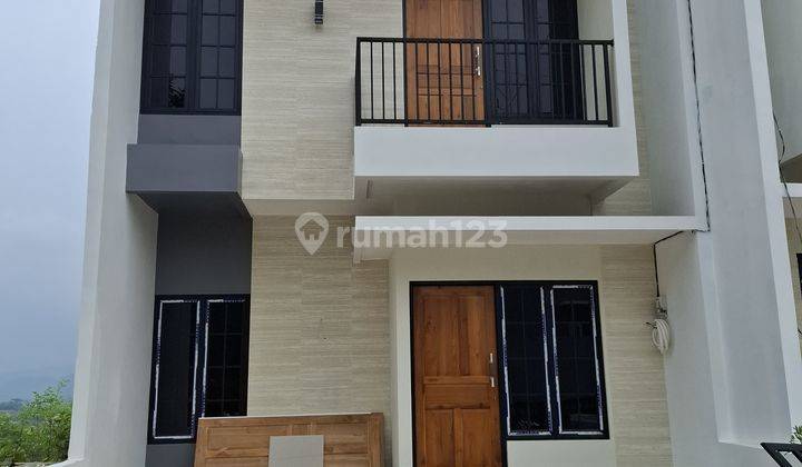 Beli Rumah Rasa Beli Villa Pribadi di Banyumanik Semarang 2