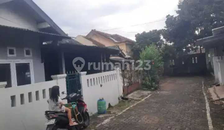 For Sale: Tembalang Pesona Asri Cluster House in South Mulawarman, Semarang, Near Undip 2