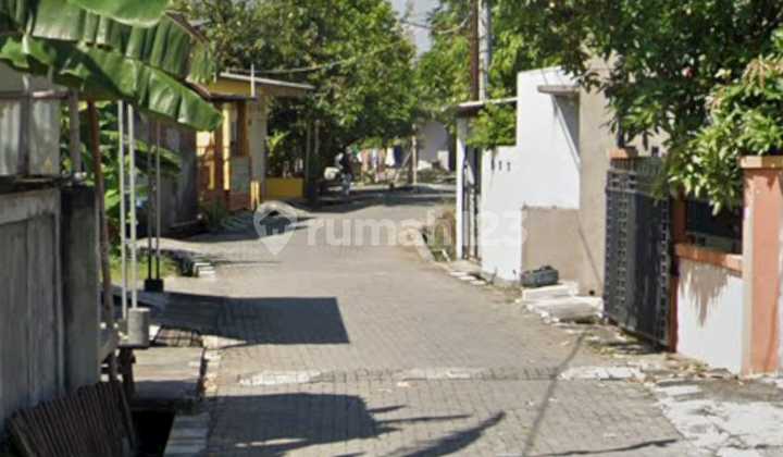 Cheap Land for Sale with Building Bonus in Gasem Pedurungan Semarang 2
