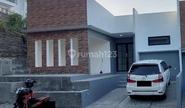 Rumah Strategis di Permata Grafika Banyumanik Semarang 2