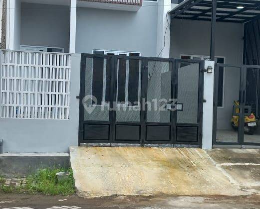 Dijual Rumah Baru 2Lantai Dekat Pasar Sendangmulyo Tembalang Semarang  1