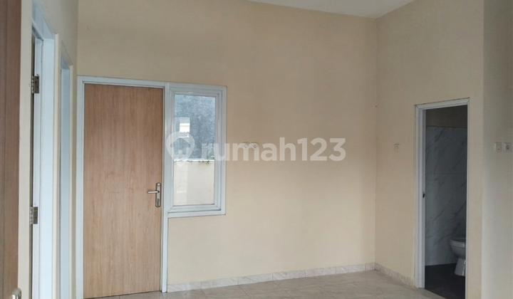 Dijual Rumah Siap Huni Dalam Cluster di Grafika Banyumanik Semarang 2