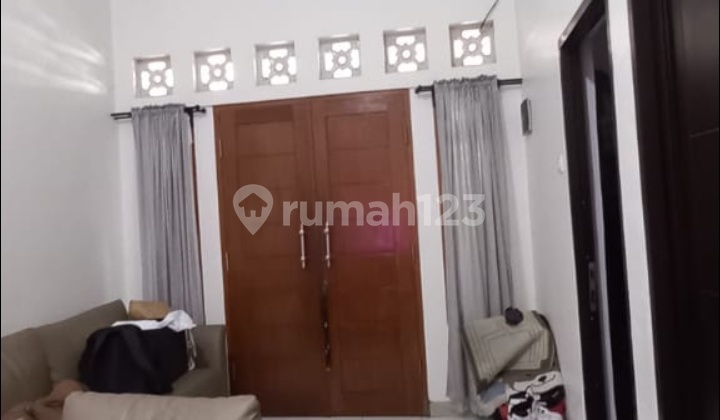 Dijual cepat rumah bagus dan rapih siap huni di Pulo Gebang Permai, Jakarta Timur, Posisi hook depan lapangan 5