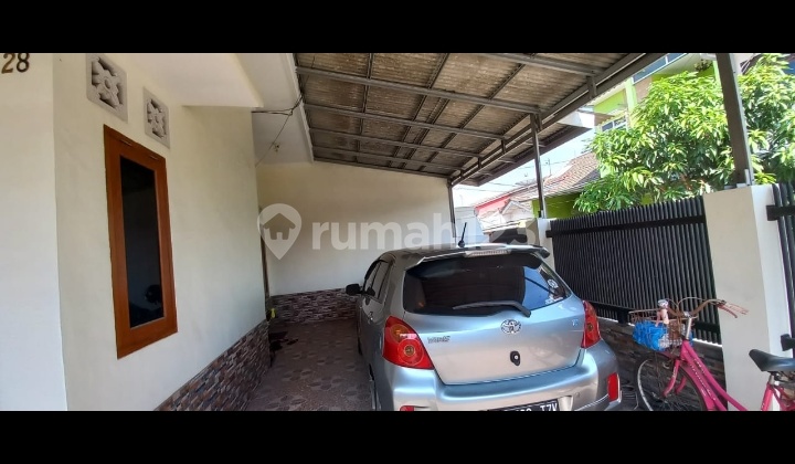 Dijual cepat rumah bagus dan rapih siap huni di Pulo Gebang Permai, Jakarta Timur, Posisi hook depan lapangan 6