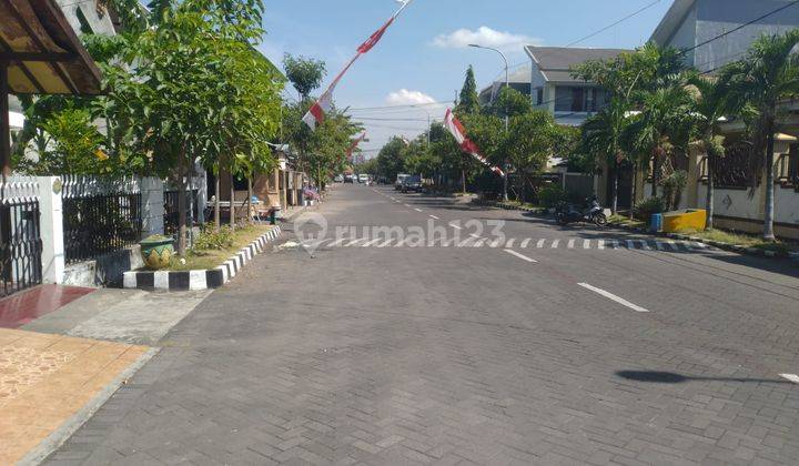 Rumah Hitung Tanah di Kutisari Indah, Surabaya Selatan 2