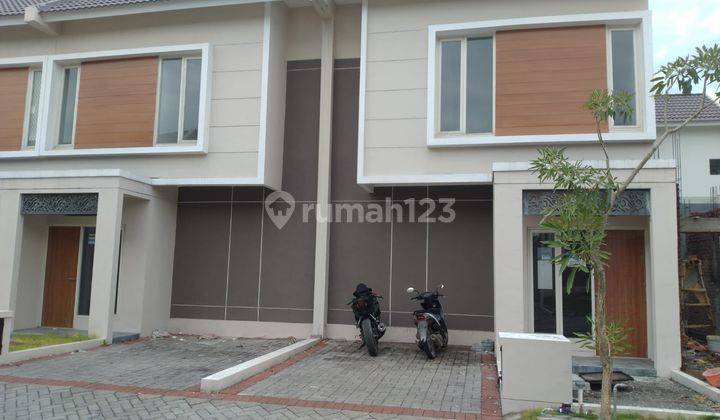 Rumah Baru Gress di Puri Surya Jaya, Sidoarjo 1