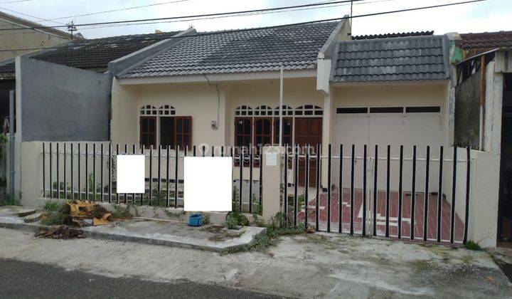 Rumah Siap Huni di Kutisari Indah, Surabaya Selatan, Dekat Dengan Kampus Uk Petra Dan Ubaya..