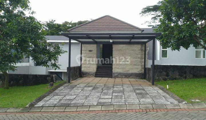 Villa di Taman Dayu Dengan Pemandangan Lapangan Golf Terbaik.... 1