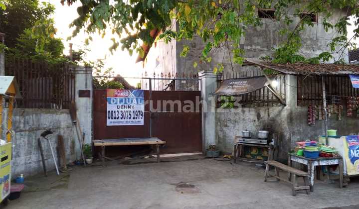 Rumah Hotung Land on Jl Bengawan, Banyuwangi