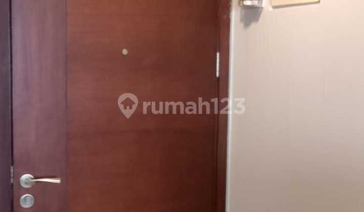Disewa Apartemen The Crest unit Bagus dan Bersih di Cengkareng Jakarta Barat
