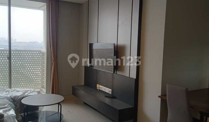 Disewa Apartemen The Crest unit Bagus dan Bersih di Cengkareng Jakarta Barat
