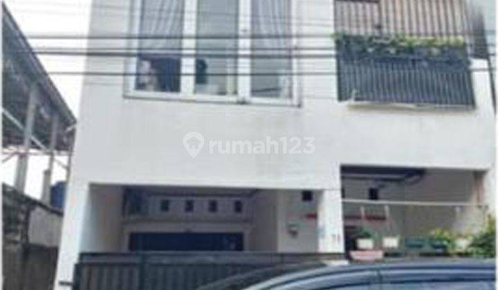 Rumah menteng atas jakarta 1