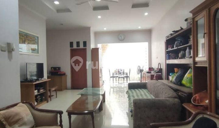 Beautiful Minimalist House Ready to Occupy