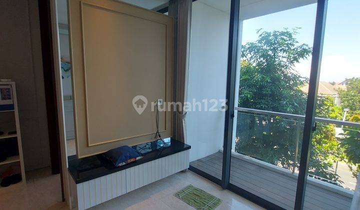 MURAH Apartemen Rosebay Furnished Exclusive 2