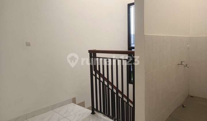 Rumah Baru Cocok untuk Usaha atau Caffe Bojong indah jakarta Barat 10