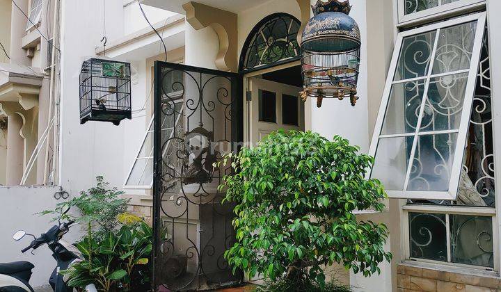 Rumah Cantik Taman Semanan indah Jakarta Barat 2