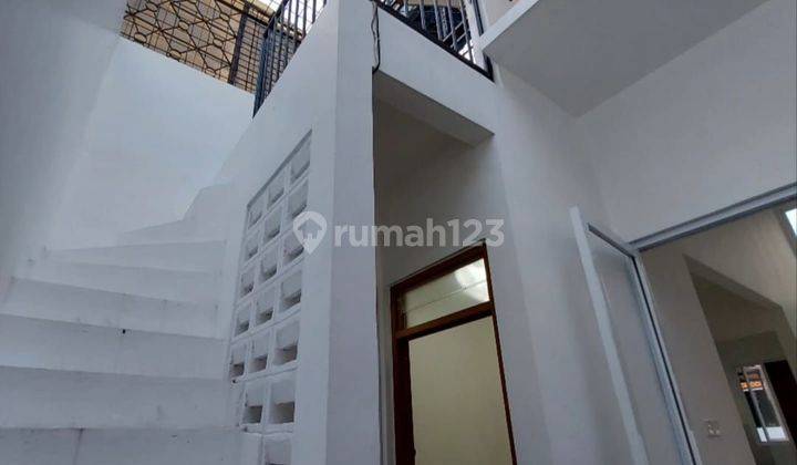 Rumah Cantik Metland Puri Cipondoh Tangerang 2