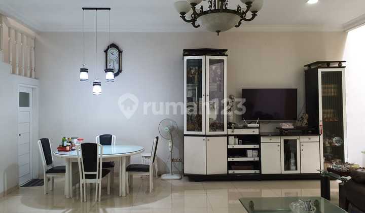 2-Story House Affordable Price Puri Indah Kembangan 2