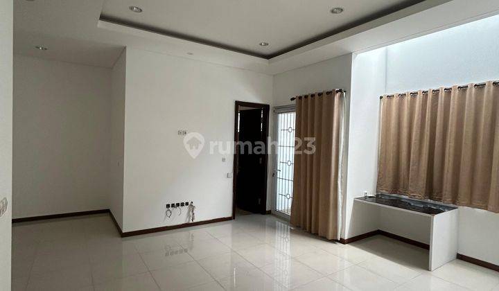 Rumah Cantik 2,5 Lantai Bojong Indah Rawa Buaya 2