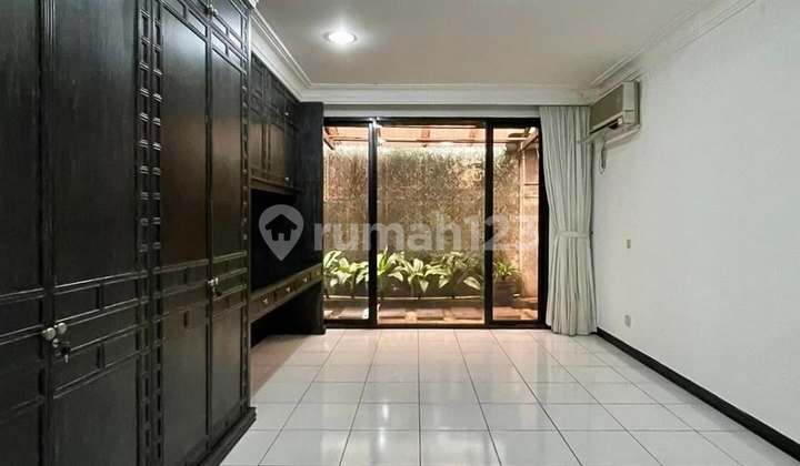 Rumah Bagus Siap Huni di Kemang Dalam, LT 1054 LB 415 2