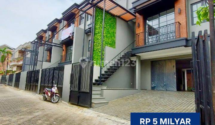 Brand New Modern Industrial House di Cilandak (LT/LB: 107/220) 1