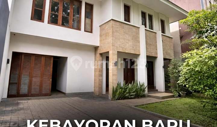 Rumah Bagus Siap Huni Dalam Komplek Kebayoran Baru, LT 328 LB 350 Rumah Bagus Siap Huni Dalam Komplek Kebayoran Baru, LT 328 LB 350