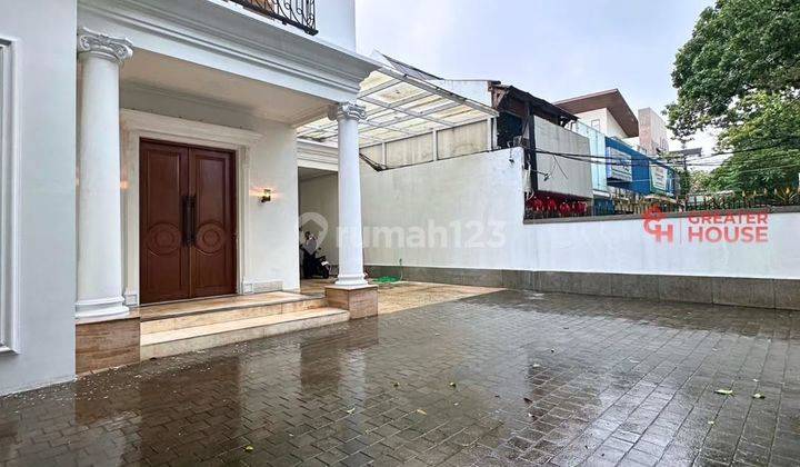 Rumah Cantik Siap Huni di Kebayoran Baru, Lt 555 Lb 700 2