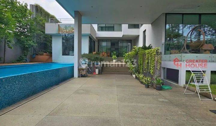 Luxurious Modern House di Pejaten Barat, dekat ke Kemang (LT/LB: 1200/1300) 1