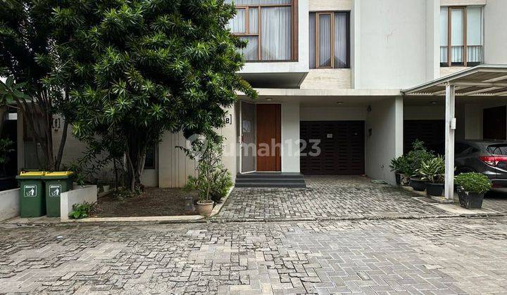 Rumah Bagus Siap Huni dalam Townhouse Cilandak Belakang CITOS (LT/LB: 177/260) 1