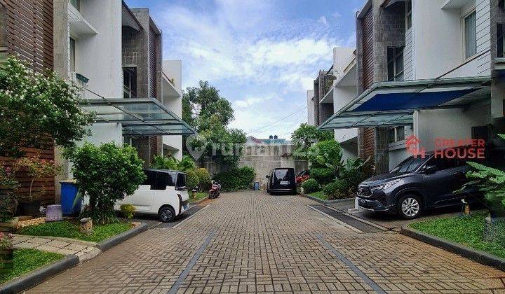 Rumah Minimalis dalam Townhouse Bangka, Kemang (LT/LB: 150/300) 1