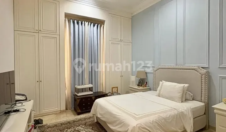 Tropical House Lingkungan Ekspatriat Kemang Dalam, LT 700 LB 450 2