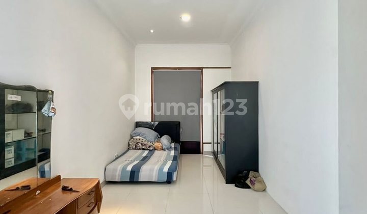 Rumah Modern Tropis di Tanah Kusir, LT 288 LB 291 2