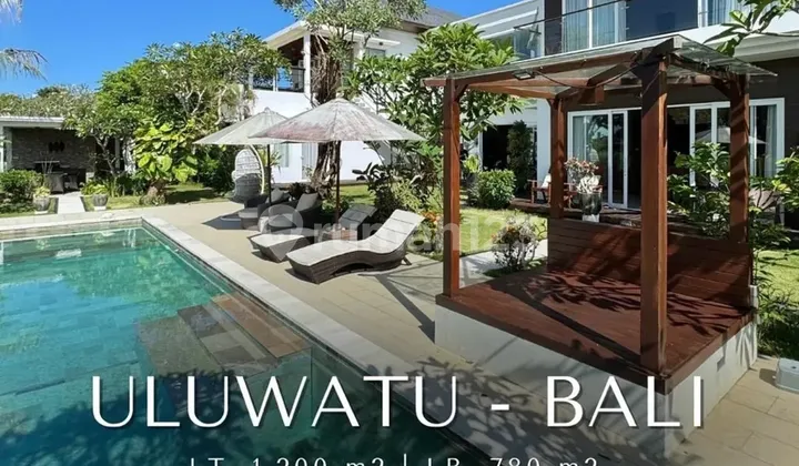 Villa Modern Tropis View Laut di Uluwatu Bali, LT 1200 LB 780