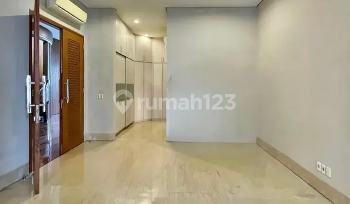 Modern Tropical House dekat Bukit Golf Pondok Indah, LT 651 LB 1139 2