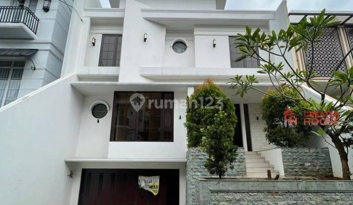 Rumah Bagus Siap Huni Dalam Townhouse Cipete, Lt 225 Lb 420 1