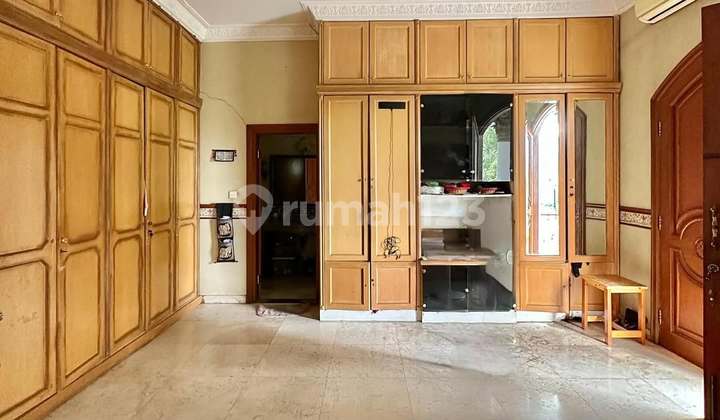 Rumah Bagus Siap Huni di Komplek Veteran, LT 275 LB 500 2