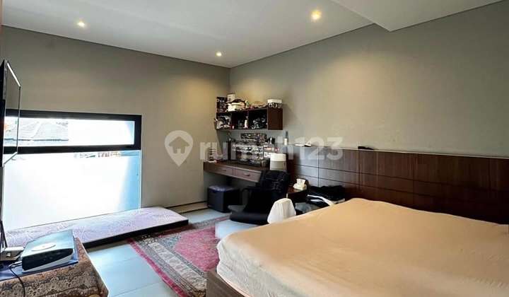 Luxurious Modern House di Bangka - Kemang, LT 295 LB 750 2