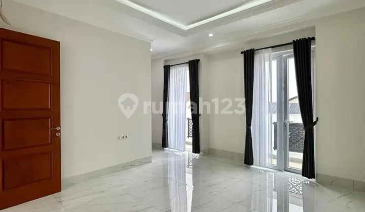 Brand New Semi Furnished House di Cipete, LT 113 LB 240 2