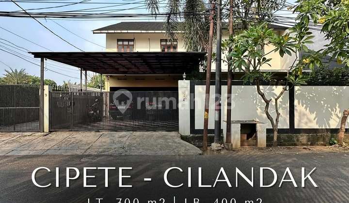 Rumah dan Bangunan Kost 13 Kamar di Cipete, LT 700 LB 400 Rumah dan Bangunan Kost 13 Kamar di Cipete, LT 700 LB 400