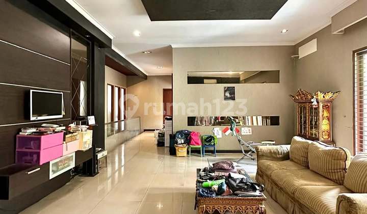 Modern Tropical House dalam Komplek Cipete, LT 525 B 526 2