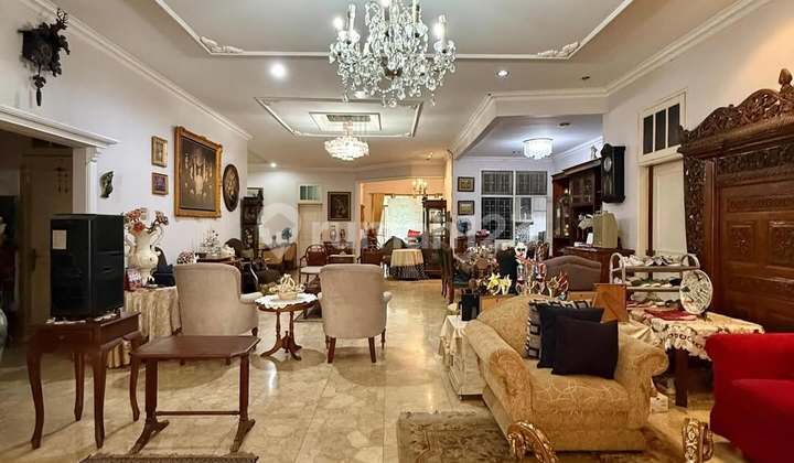 Hook House Ready to Occupy in Veteran Complex, Land Area 562 Building Area 456 2