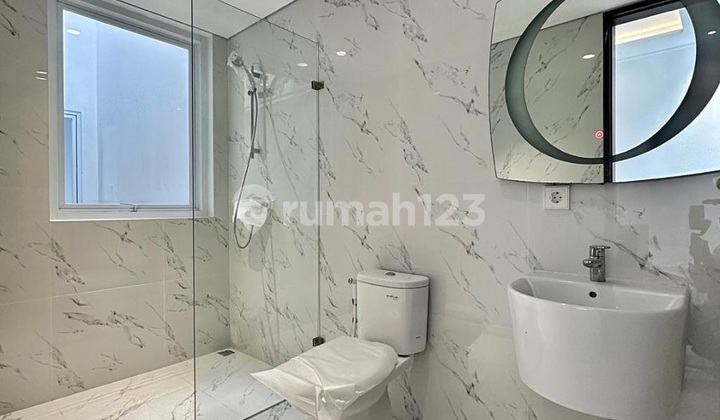 Rumah Baru Semi Furnished di Kemang, LT 150 LB 300 2