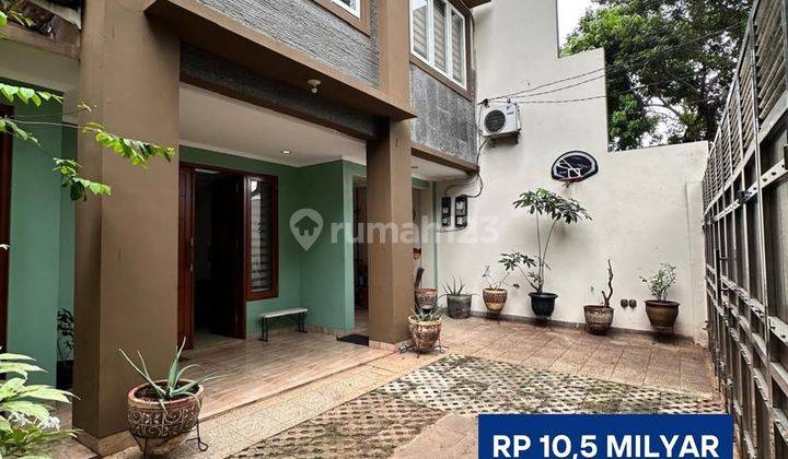 Rumah Bagus 3 Lantai di Pejompongan, Lt 240 Lb 650 1