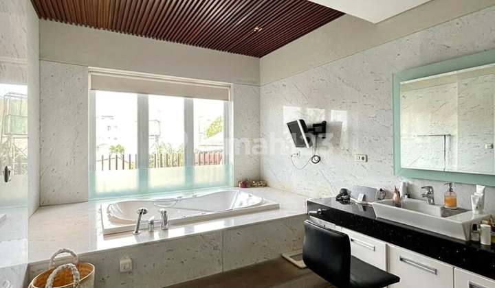 Rumah Tropical Mewah di Antasari - Cilandak, LT 2552 LB 900 2