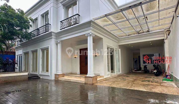 Rumah Cantik Siap Huni di Kebayoran Baru, Lt 555 Lb 700 1