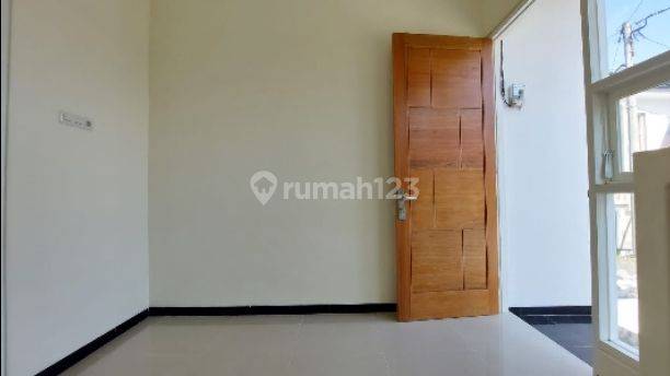 Rumah 2 lantai area suhat dan dekat dengan exit toll 4