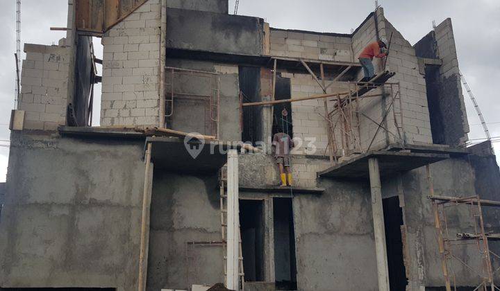 Dijual Rumah 2 lantai diGrand Arumba dekat dengan kampus view pegunungan 8
